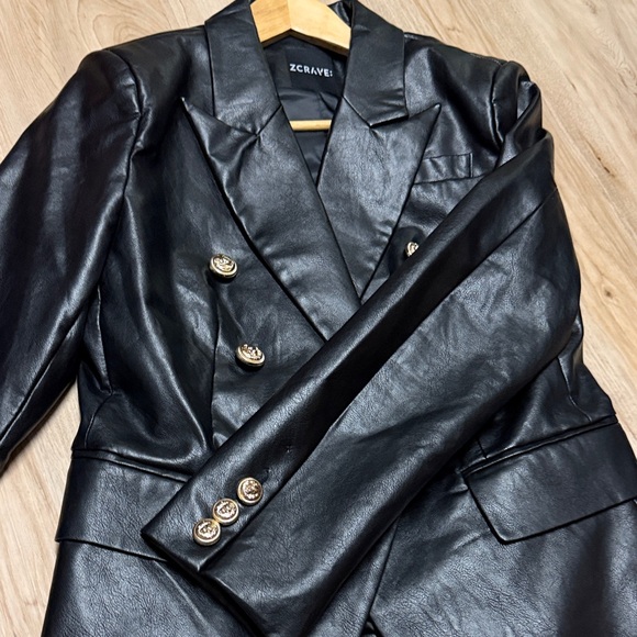 ZCRAVE DOUBLE-BREASTED LEATHER BLAZER - Picture 5 of 12